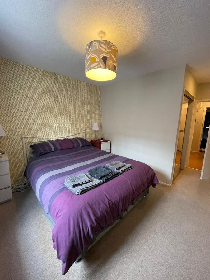 One Bedroom Websters Land Flat - Grassmarket เอดินบะระ ภายนอก รูปภาพ